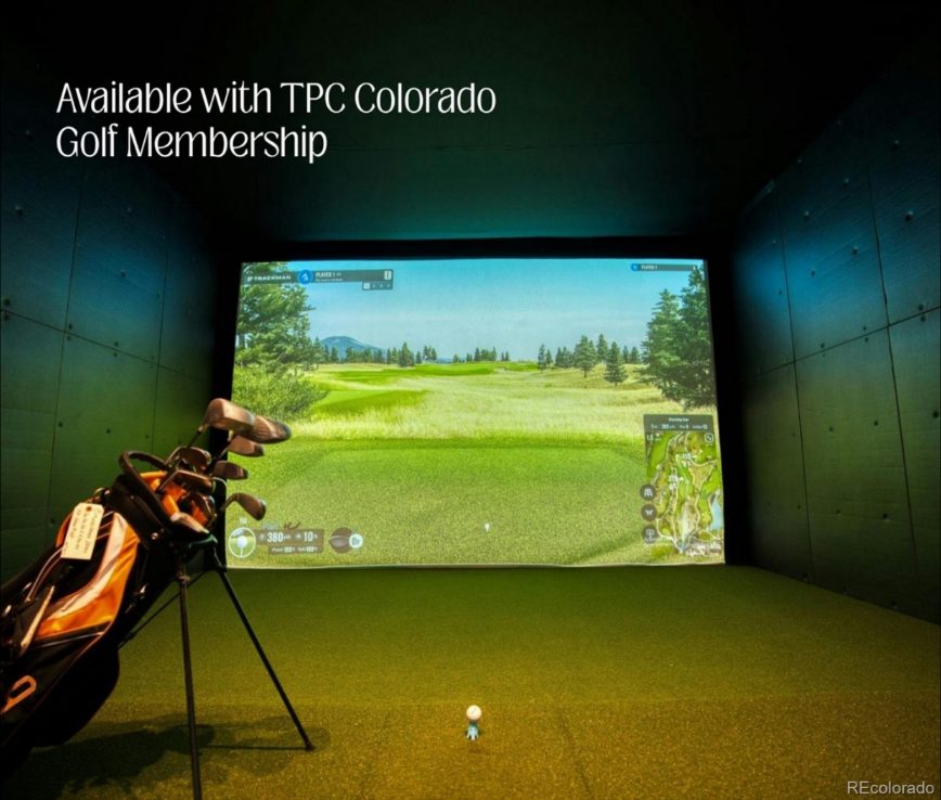 Golf simulator bay at TPC Colorado